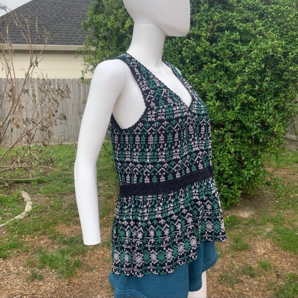 NWT Anthropologie Maeve Boho Embroidered Crochet Peplum StyleTop - Picture 5 of 11